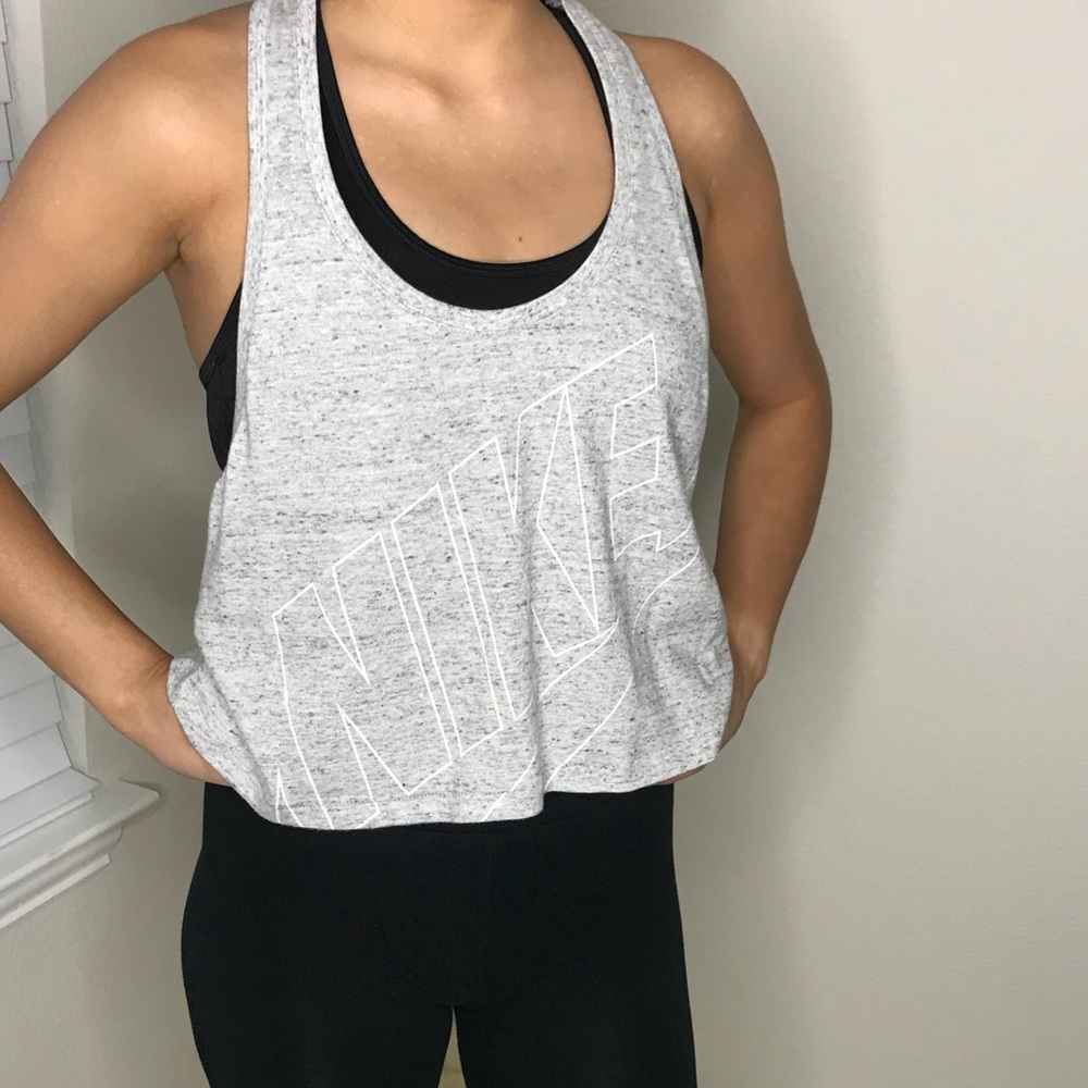 Nike cropped tank